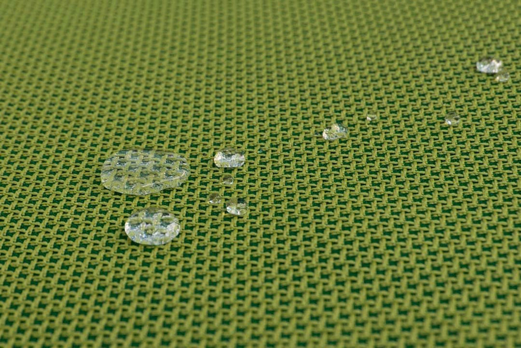 Water-repellant material coated with Nanotex® technology