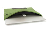 Smooth, silent magnetic enclosure