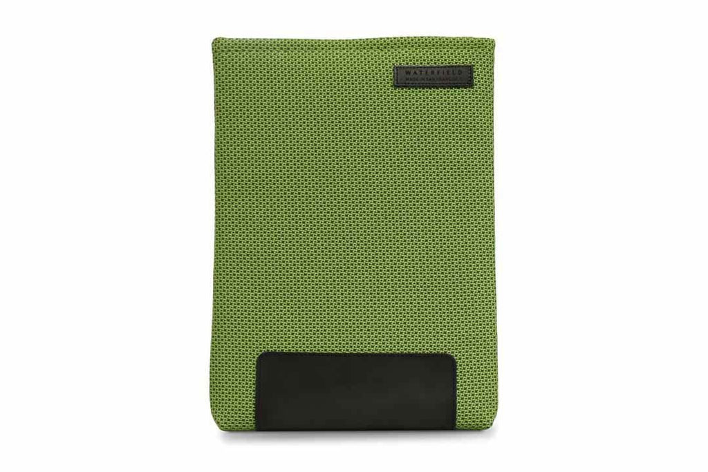 Also comes in vertical orientation